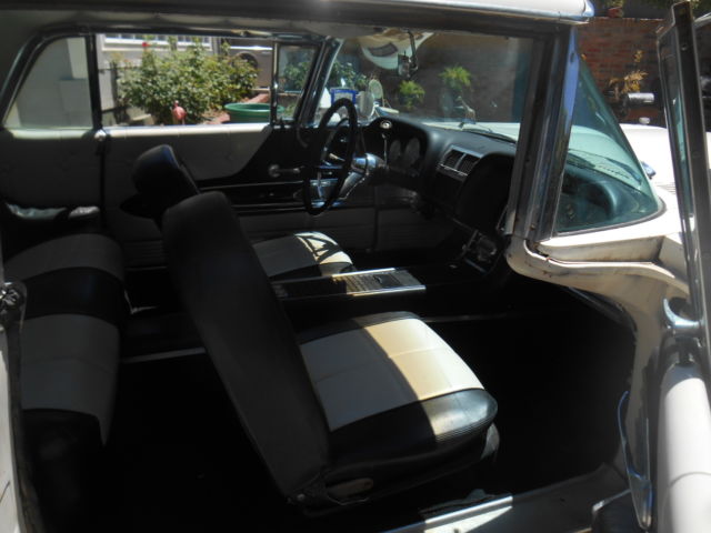 1960 White Ford Thunderbird Coupe