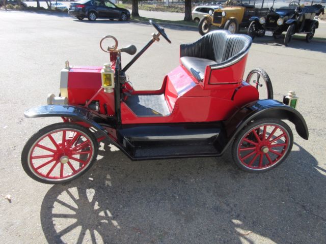 1960 Red Ford Model T Speedster