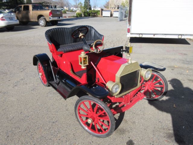 1960 Red Ford Model T Speedster