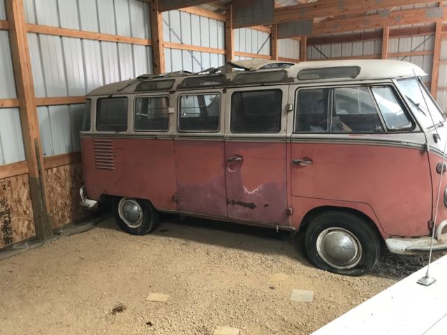 1961 Volkswagen Bus/Vanagon