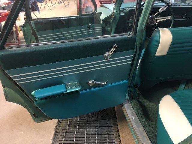 1961 Green Chevrolet Bel Air/150/210 Sedan