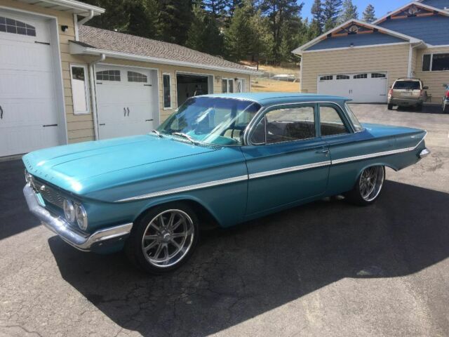 1961 Blue Chevrolet Bel Air/150/210 Coupe