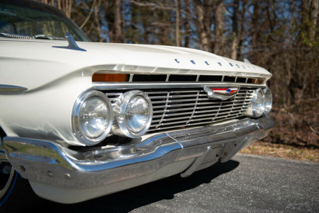 1961 White Chevrolet Impala