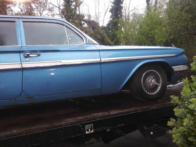 1961 Blue Chevrolet Impala Sedan