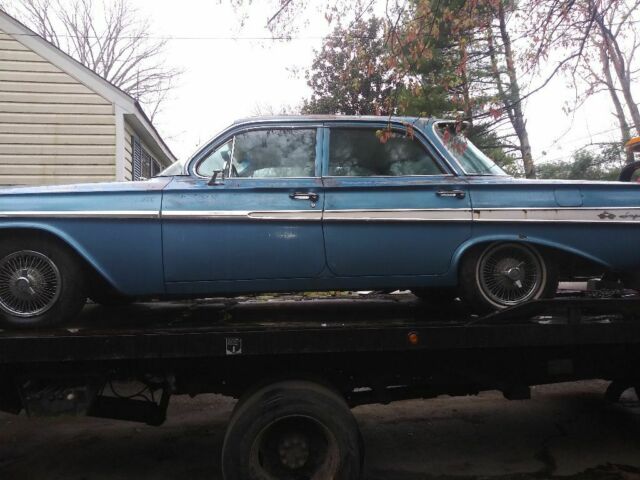 1961 Blue Chevrolet Impala Sedan
