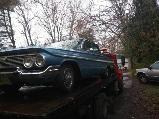 1961 Blue Chevrolet Impala Sedan