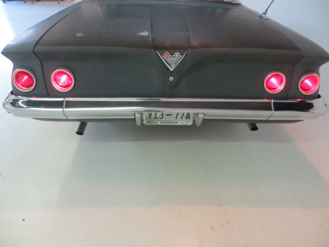 1961 Silver Chevrolet Bel Air/150/210 Coupe