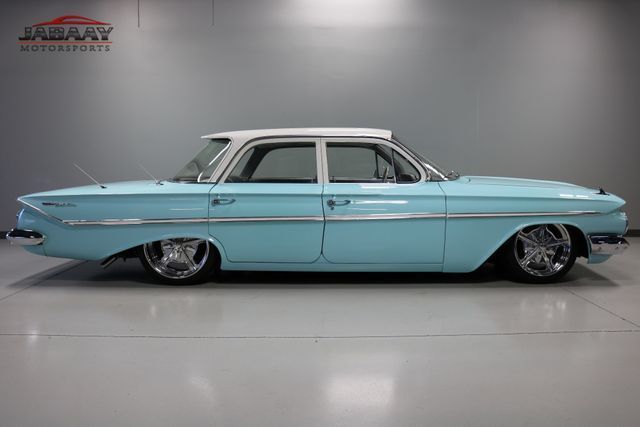 1961 Teal Chevrolet Bel Air/150/210 Sedan