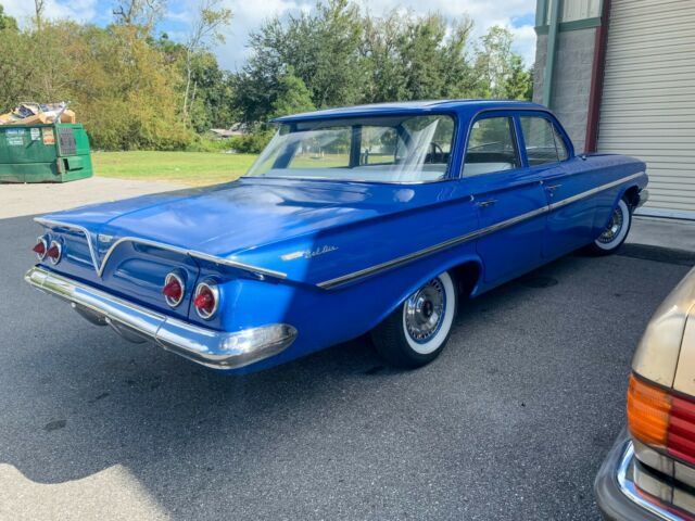1961 Blue Chevrolet Bel Air/150/210 Sedan