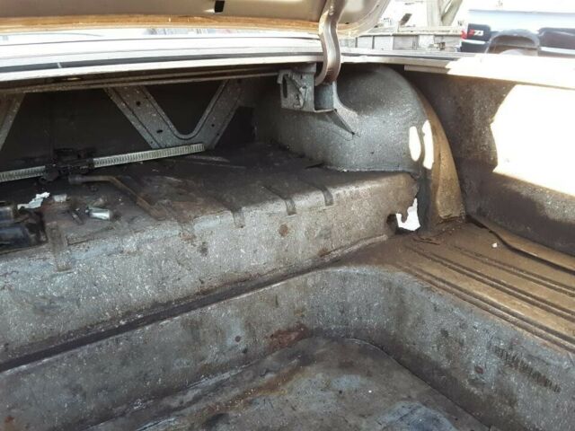 1961 Gold Chevrolet Bel Air/150/210 Sedan