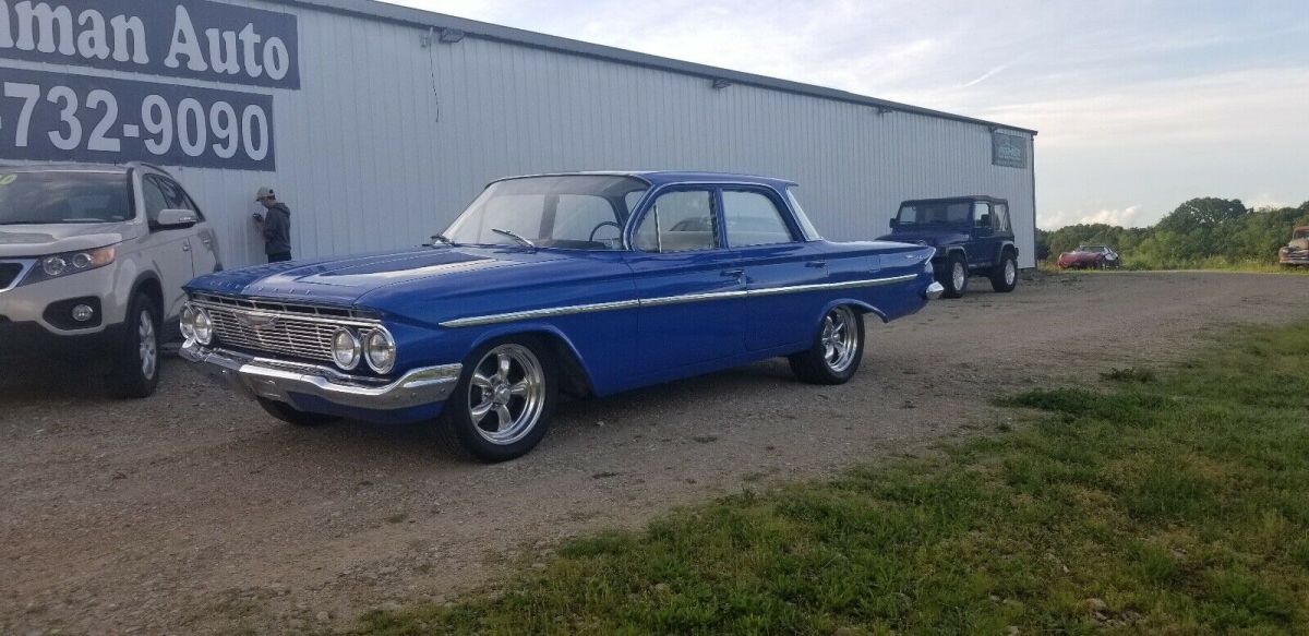 1961 Blue Chevrolet Bel Air Sedan