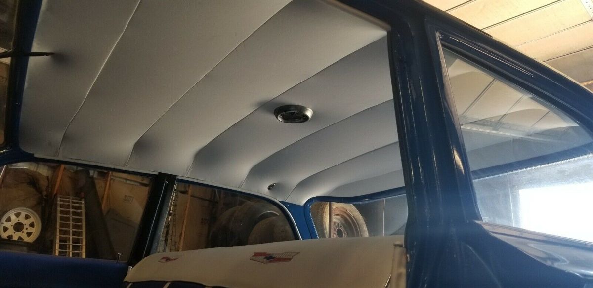 1961 Blue Chevrolet Bel Air Sedan