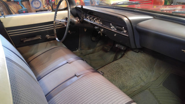 1961 Chevrolet Bel Air/150/210 Sedan