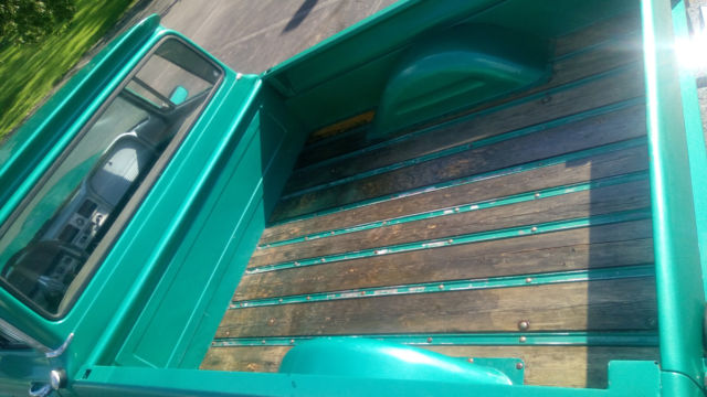 1961 Green Chevrolet C-10 Standard Cab Pickup