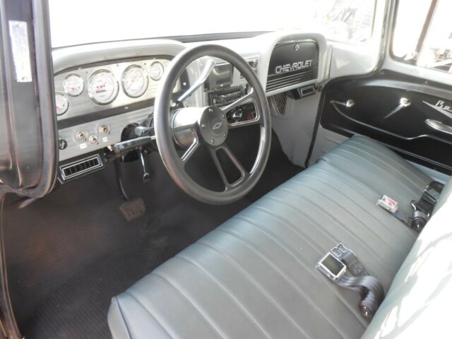 1961 Chevrolet Suburban