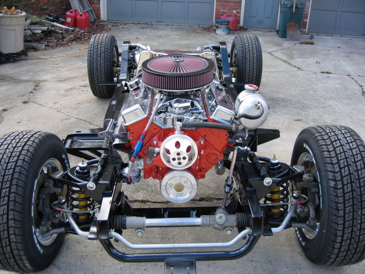 1961 Maroon/White Chevrolet Corvette Hardtop/Convertible
