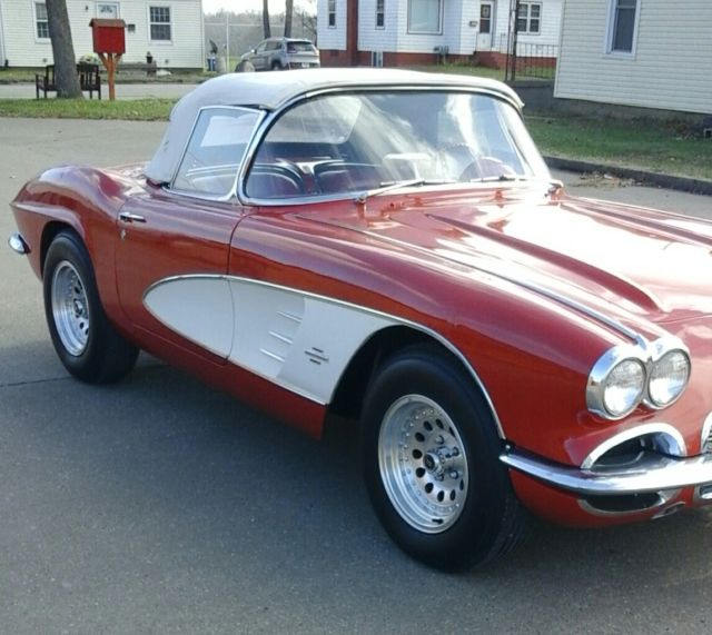 1961 Red & White two tone Chevrolet Corvette Convertible