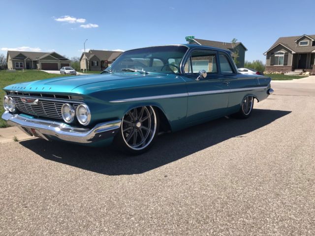 1961 Blue Chevrolet Bel Air/150/210 Sedan