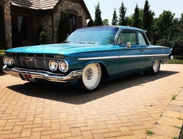 1961 Blue Chevrolet Bel Air/150/210 Sedan