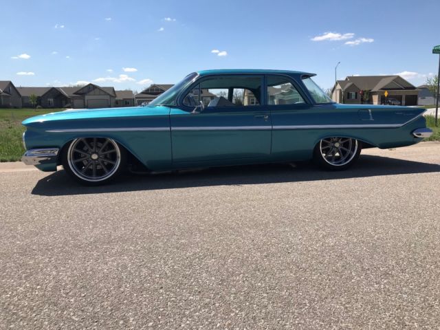 1961 Blue Chevrolet Bel Air/150/210 Sedan