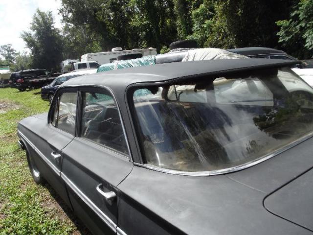 1961 gray Chevrolet Bel Air/150/210 Sedan