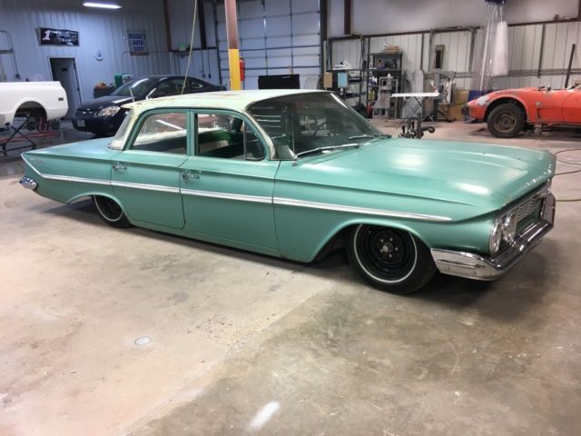 1961 Green Chevrolet Bel Air/150/210 Sedan