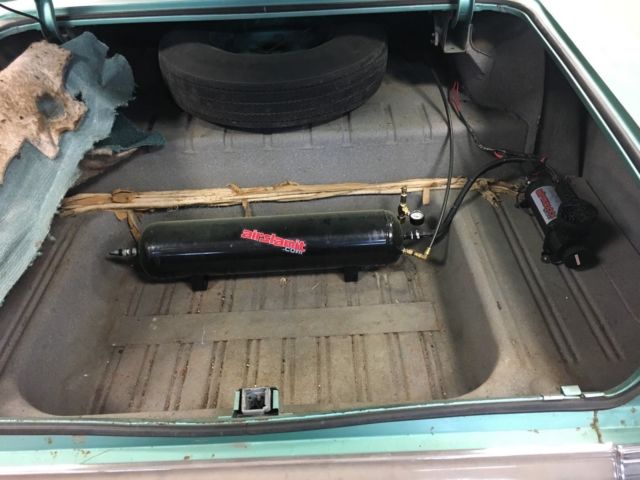 1961 Green Chevrolet Bel Air/150/210 Sedan