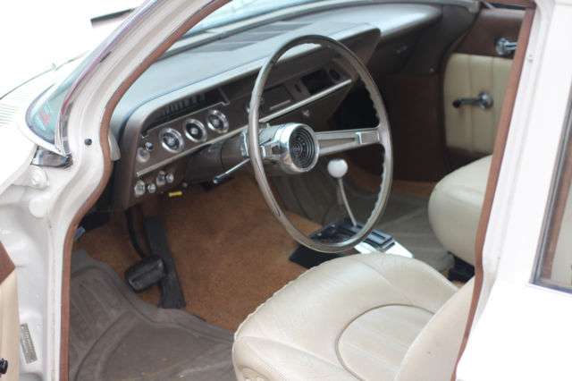 1961 Chevrolet Bel Air/150/210 Sedan