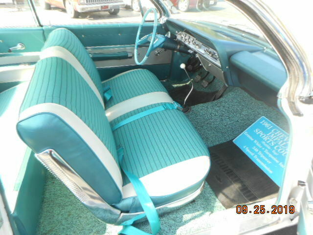 1961 White Chevrolet Impala Coupe