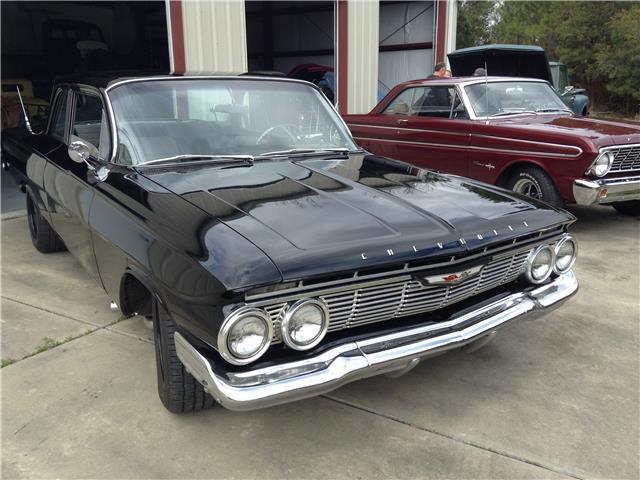 1961 Black Chevrolet Impala 2 DOOR