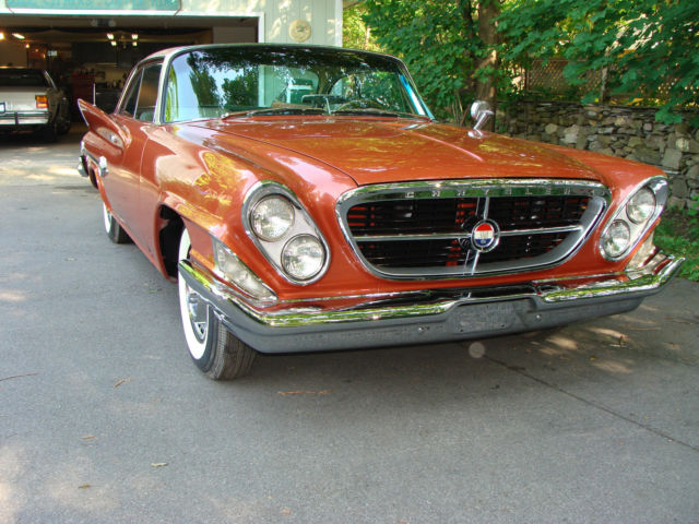 1961 cinnamon red Chrysler 300 Series Coupe