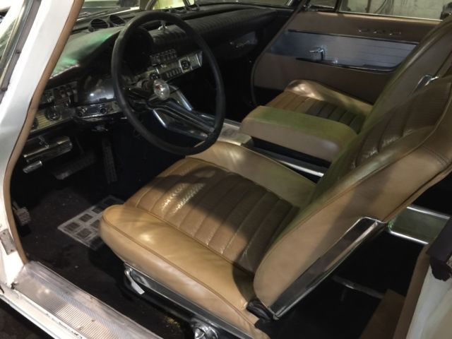 1961 White Chrysler 300 Series Hard Top