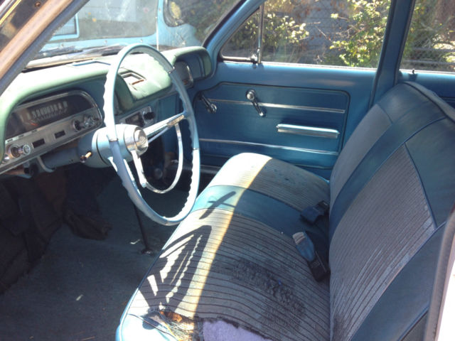 19610000 Blue Chevrolet Corvair Sedan