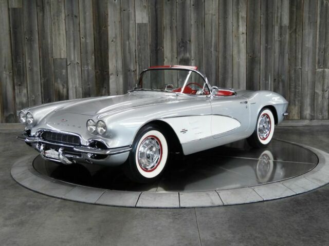 1961 Silver Chevrolet Corvette #'s Match RARE RARE CAR