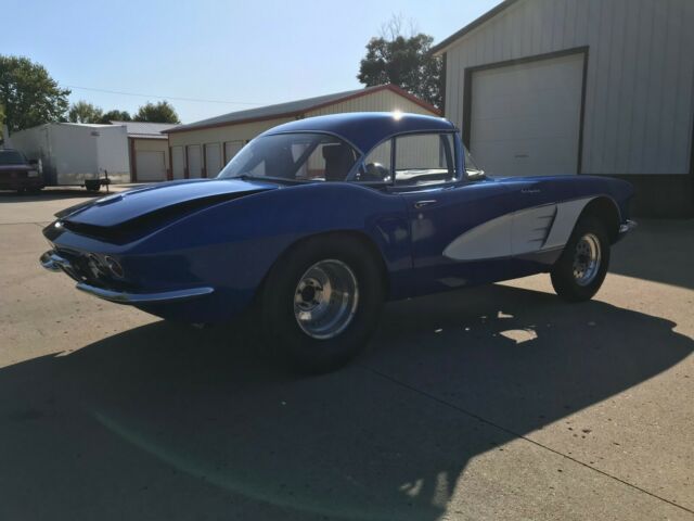 1961 Blue Chevrolet Corvette Convertible
