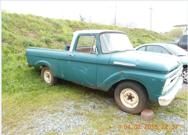 1961 Green Ford F-100 unibody
