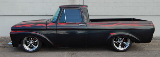 1961 BLACK/RED Ford F-100 PICKUP