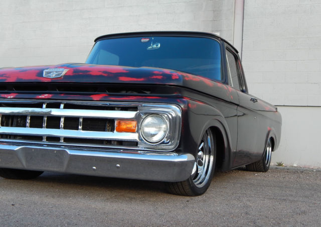 1961 BLACK/RED Ford F-100 PICKUP
