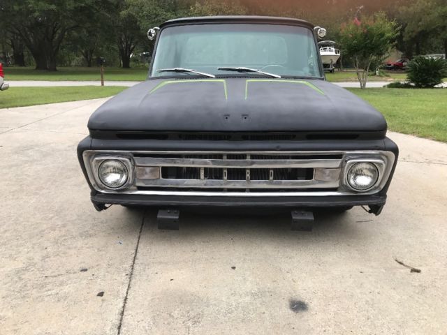 1961 Black Ford F-100