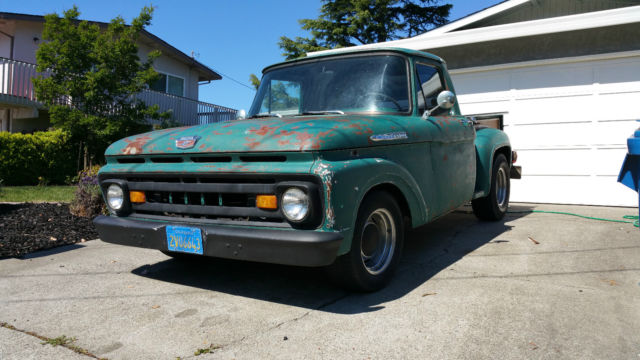 1961 Green Ford F-100 Standard Cab Pickup