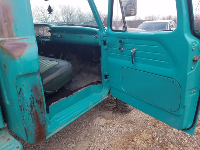 1961 Green Ford F-100 Standard Cab Pickup