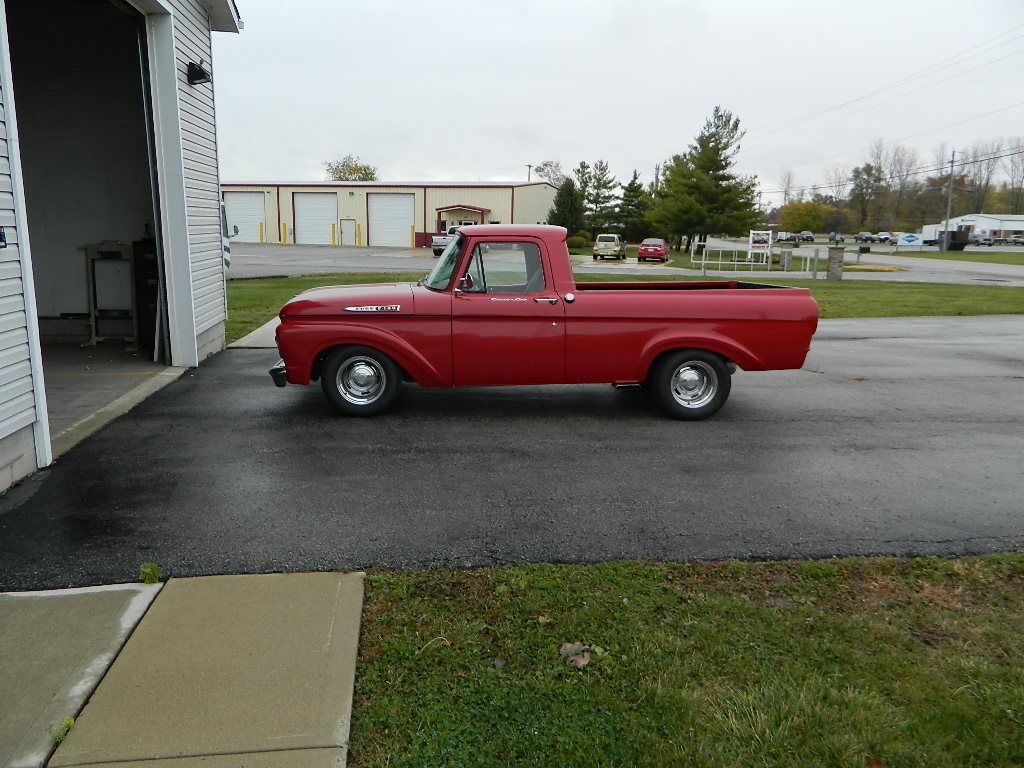 1961 Red Ford F-100