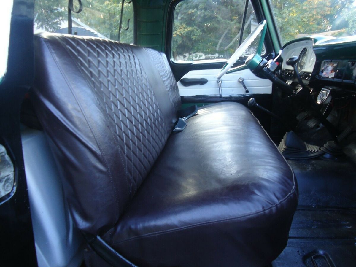 1961 Ford F-100 Standard Cab Pickup