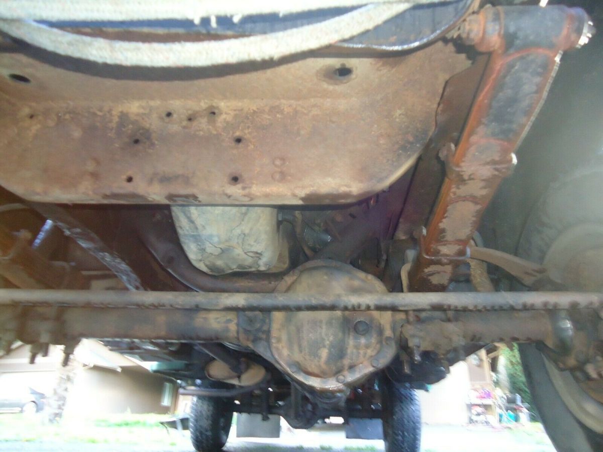 1961 Ford F-100 Standard Cab Pickup