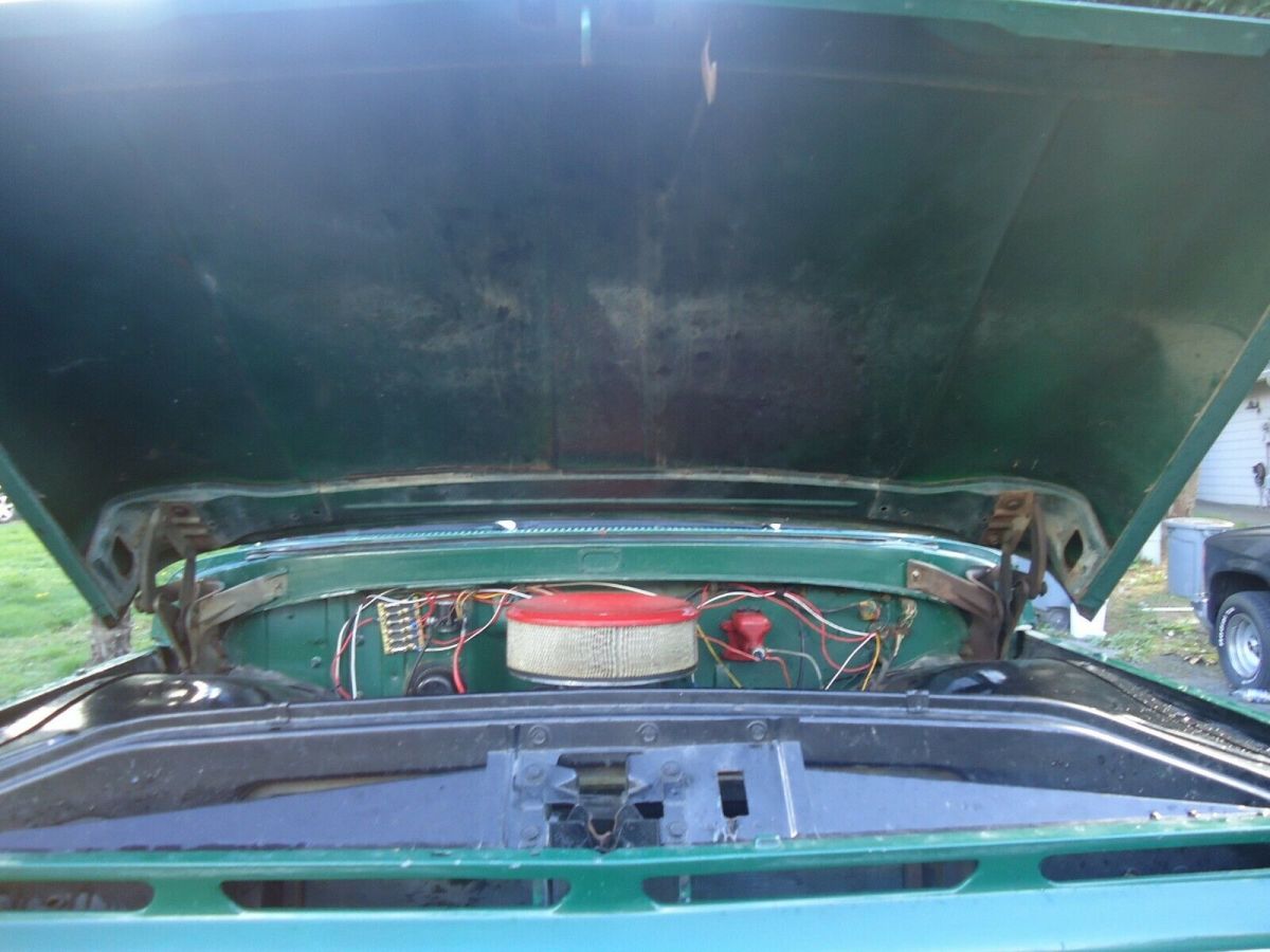 1961 Ford F-100 Standard Cab Pickup