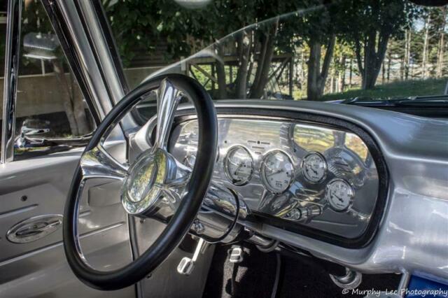 1961 UNIBODY Ford F-100 Standard Cab Pickup