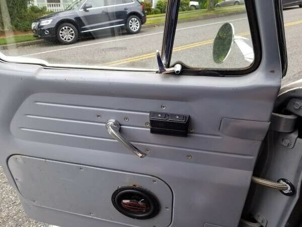 1961 Ford F-100 Standard Cab Pickup