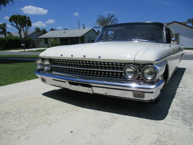 1961 White Ford Fairlane Sedan