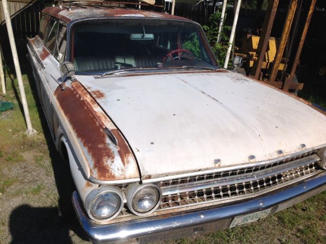 1961 Ford Station Wagon