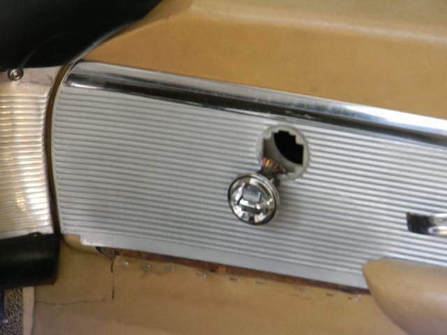 1961 Tan Ford Thunderbird 2 DOOR